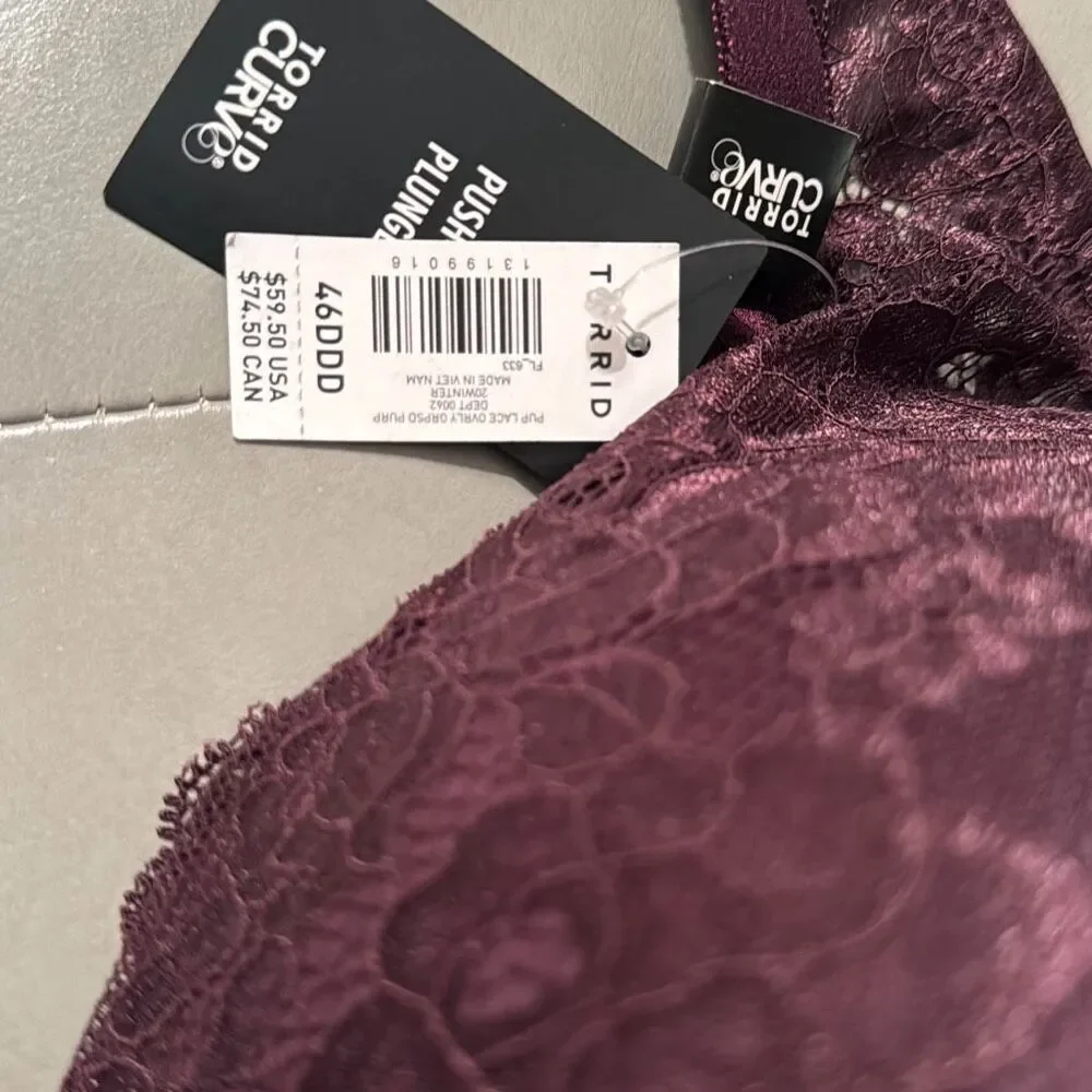Torrid Push-Up Bra Plunge Lace Grape Purple 46DDD NWT